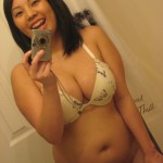 Chubby Asia Girl shows Pussy