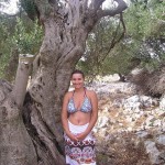 Amateurmädel zeigt im Urlaub ihre dicken Titten